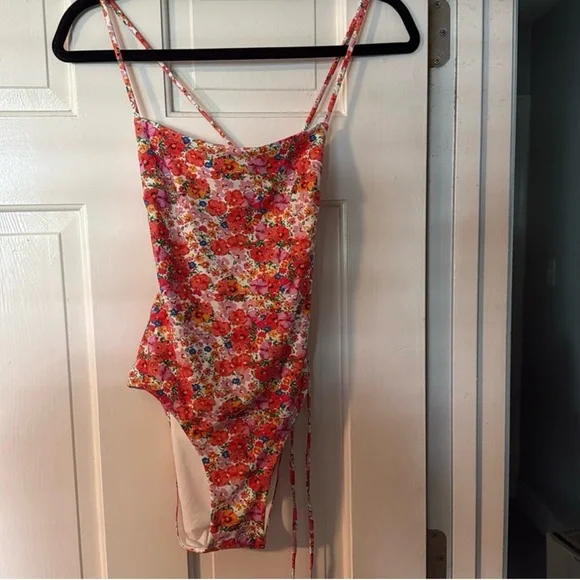 Monday Swimwear Floral One Piece - Red and White - Picture 2 of 6